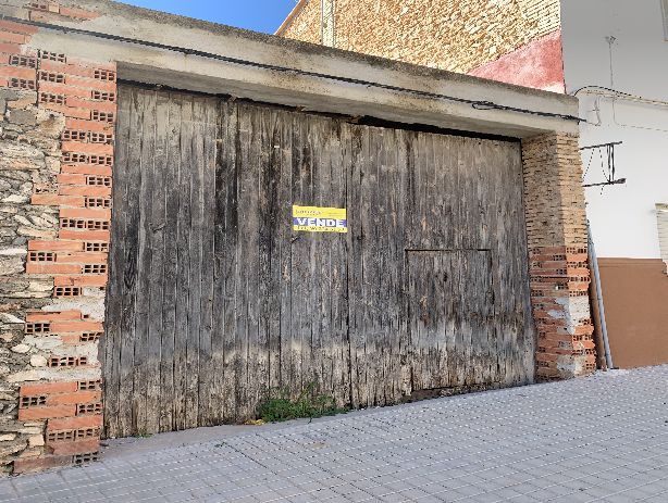 Venta de SOLAR  en Montesa